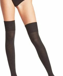 FALKE Striggings Dames Overknees - Grijs - Maat 37-38 -beenmode Verkoop 453x840 1