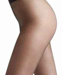 FALKE Seidenglatt Fijn Elegant Comfortabel Hoogwaardig Onzichtbaar Zonder Motief Met Glans Ultra Sheer 15 Denier Zwart Dames Panty - Maat S 17 FALKE Seidenglatt Fijn Elegant Comfortabel Hoogwaardig Onzichtbaar Zonder Motief Met Glans Ultra Sheer 15 Denier Zwart Dames Panty - Maat S -beenmode Verkoop 484x840 2