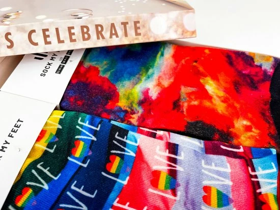 Sock My Feet - Grappige Sokken - 2 Pack - Maat 39-42 - Sokken Giftbox - Funny Socks - Vrolijke Sokken - LHBTIQ Sokken - Gekke Sokken - Grappige Cadeaus - Socks First. 3 Sock My Feet - Grappige Sokken - 2 Pack - Maat 39-42 - Sokken Giftbox - Funny Socks - Vrolijke Sokken - LHBTIQ Sokken - Gekke Sokken - Grappige Cadeaus - Socks First. - Afbeelding 3