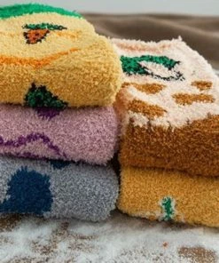 GrandSock Leuke Dames Warme Sokken - Fluffy Sokken - 5 Paar - Huissokken - Print Wortel / Pampeon - 36-40 - Dikken Sokken 8 GrandSock Leuke Dames Warme Sokken - Fluffy Sokken - 5 Paar - Huissokken - Print Wortel / Pampeon - 36-40 - Dikken Sokken -beenmode Verkoop 550x459