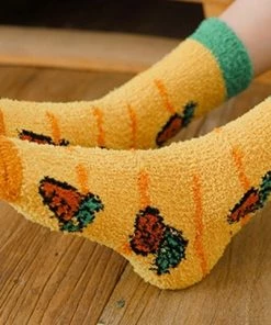 GrandSock Leuke Dames Warme Sokken - Fluffy Sokken - 5 Paar - Huissokken - Print Wortel / Pampeon - 36-40 - Dikken Sokken 7 GrandSock Leuke Dames Warme Sokken - Fluffy Sokken - 5 Paar - Huissokken - Print Wortel / Pampeon - 36-40 - Dikken Sokken -beenmode Verkoop 550x482 2