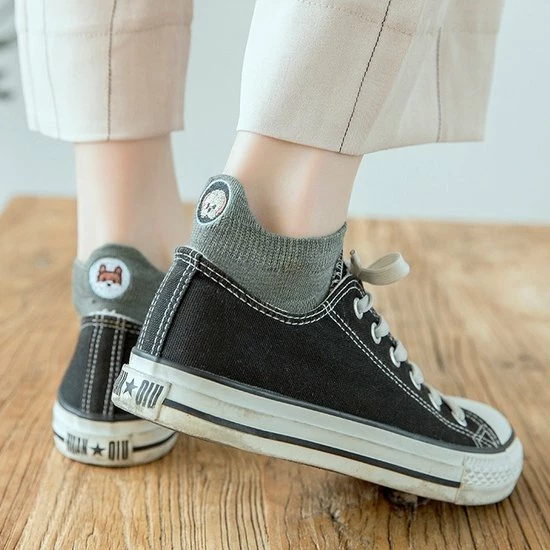 Jollysta Jolly Socks - 10 Paar Sneakersokken Dames - Grappige Sokken - Enkelsokken Dames - Funny Socks - Vrolijke Sokken - Leuke Sokken - Dieren Sokken - Maat 35-42 - Honden Sokken - Katten Sokken 47 Jollysta Jolly Socks - 10 Paar Sneakersokken Dames - Grappige Sokken - Enkelsokken Dames - Funny Socks - Vrolijke Sokken - Leuke Sokken - Dieren Sokken - Maat 35-42 - Honden Sokken - Katten Sokken - Afbeelding 47