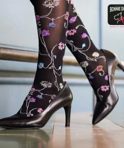 Bonnie Doon Bloemen Panty 80 Denier Roze/Paars Dames Maat S/M - Bloemen Print - Gladde Naden - Maximaal Draagcomfort - Floral Tights - Chique Panty - Feestelijk - Gebloemd - Kleurrijk - Bloemenprint - Crushed Violets - BP221906.10 10 Bonnie Doon Bloemen Panty 80 Denier Roze/Paars Dames Maat S/M - Bloemen Print - Gladde Naden - Maximaal Draagcomfort - Floral Tights - Chique Panty - Feestelijk - Gebloemd - Kleurrijk - Bloemenprint - Crushed Violets - BP221906.10 -beenmode Verkoop 550x550 25