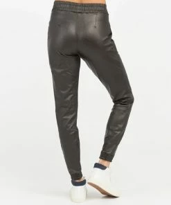 Spanx 20283R Like-Leather Jogger Pants Q3-21 -beenmode Verkoop 550x695