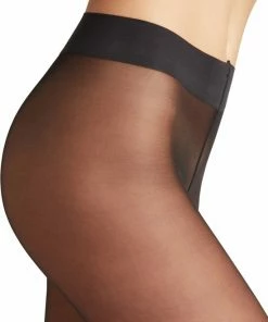 FALKE Matt Deluxe Doorschijnend Hoogwaardig Zacht Comfortabel Elegant Zonder Motief Sheer 20 Denier Zwart Dames Panty - Maat XL -beenmode Verkoop 550x717 3