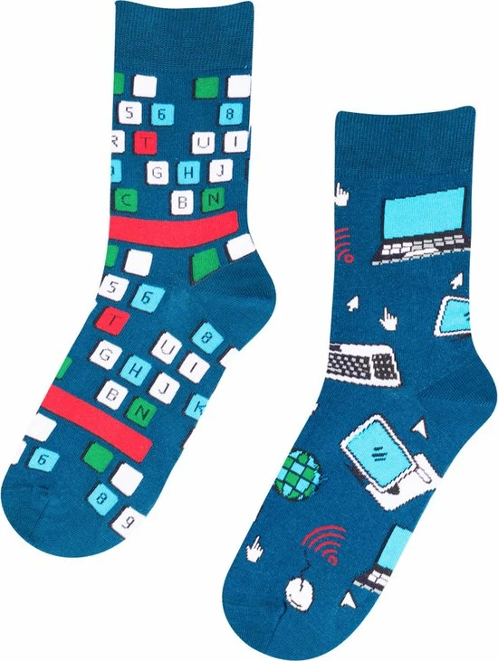 2pack Gatta-Wola Katoenen Lange Sokken Funky, 2 Verschillende Patronen, Maat 43-46, Netwerk Patroon 2 2pack Gatta-Wola Katoenen Lange Sokken Funky, 2 Verschillende Patronen, Maat 43-46, Netwerk Patroon - Afbeelding 2