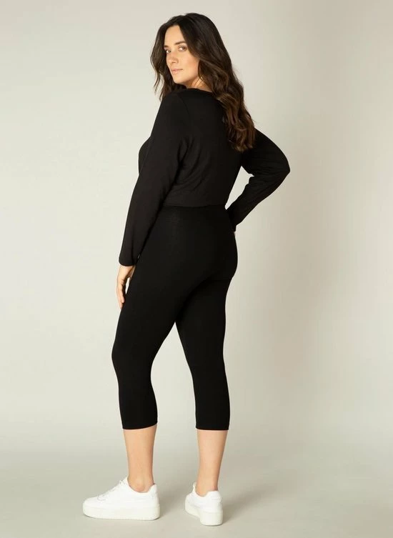 BASE LEVEL CURVY Audrey Legging - Black - Maat 3(52) 3 BASE LEVEL CURVY Audrey Legging - Black - Maat 3(52) - Afbeelding 3